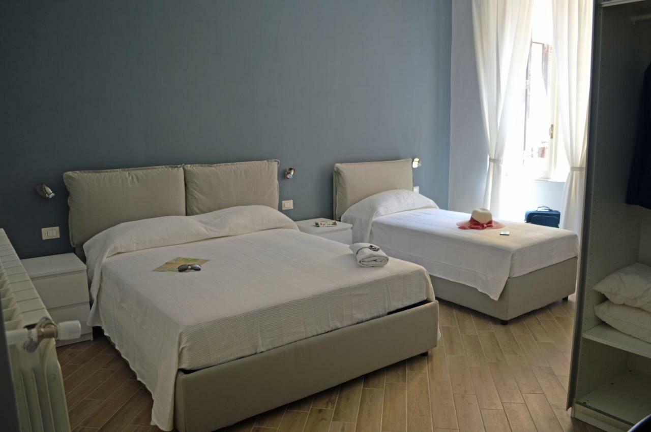 Colosshouse Guest House Rome Exterior photo